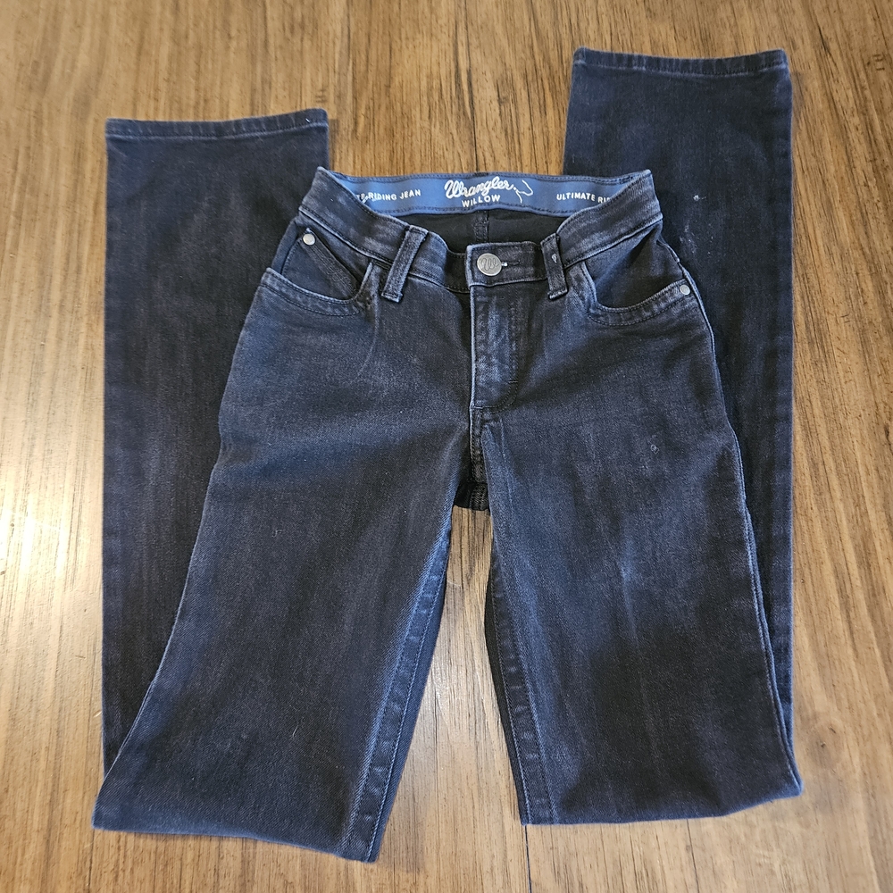 Wrangler Willow Ultimate Riding Jean Women's Dark Black Straight Leg Jeans